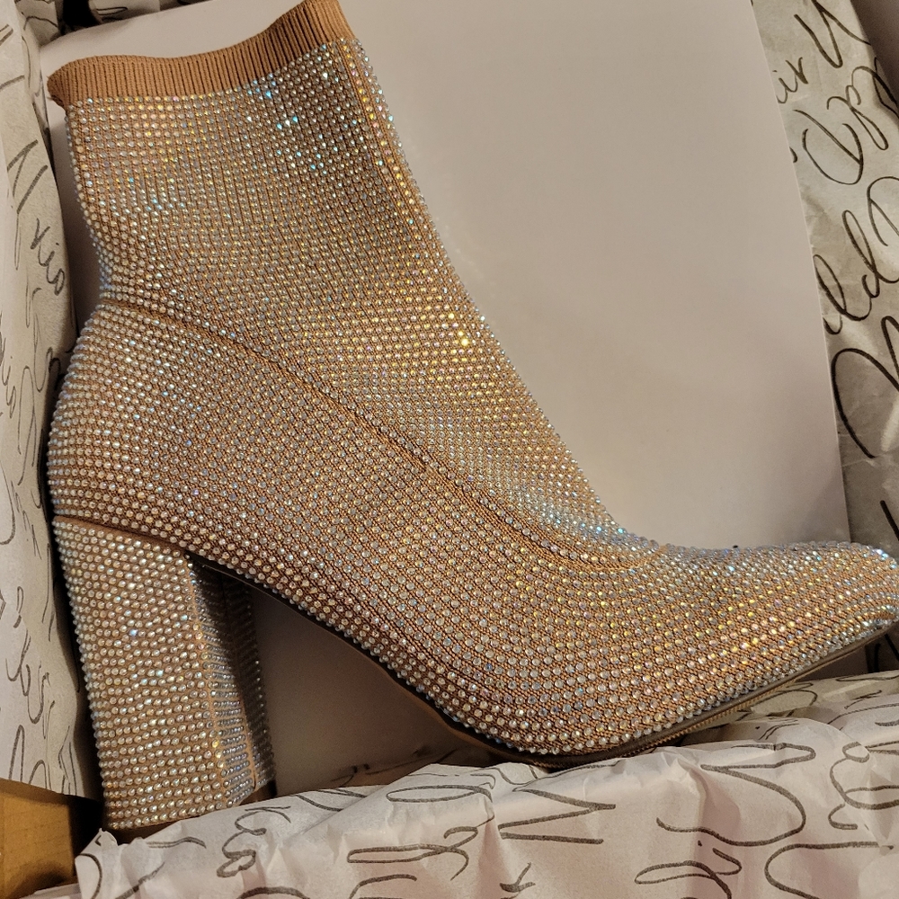 Nude heels